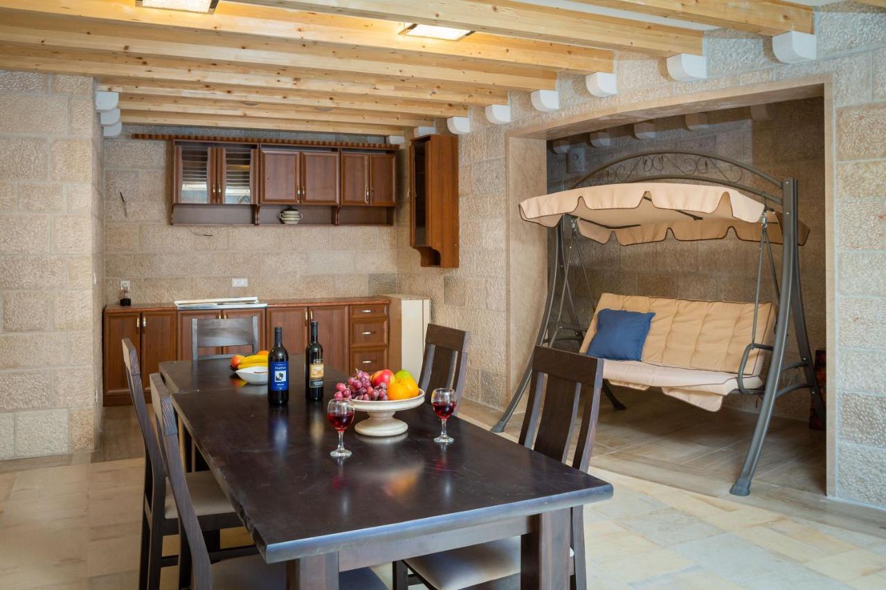 Luxury Stone Villa Nevija 2022 Private Villa 밀나 외부 사진